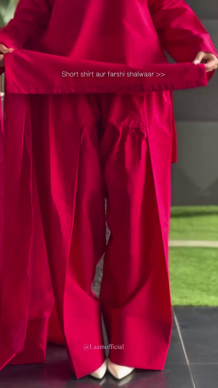 Women Solid Straight Regular Kurta With Palazzos & Dupatta Kurta Sets - Image 7