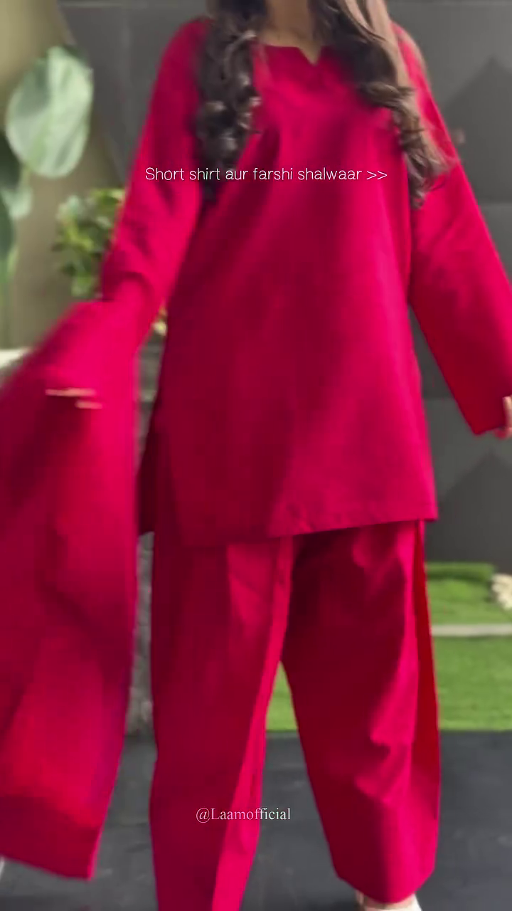 Women Solid Straight Regular Kurta With Palazzos & Dupatta Kurta Sets - Image 6