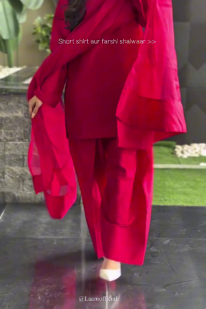 Women Solid Straight Regular Kurta With Palazzos & Dupatta Kurta Sets