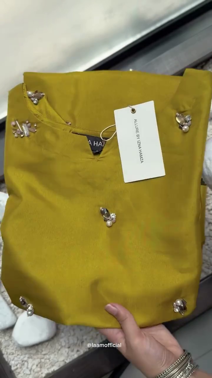 Printed Polyester Round Neck Women's Tops - Image 10