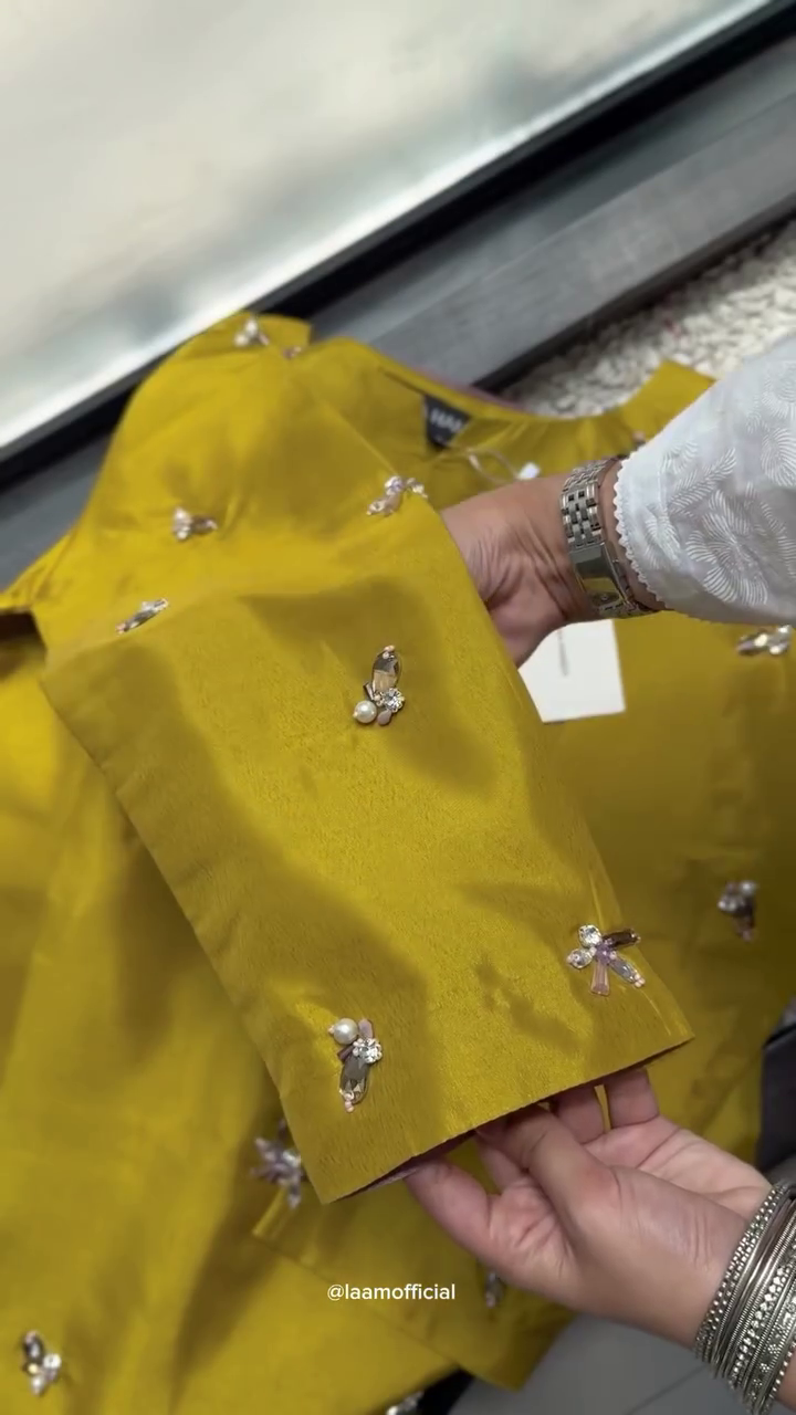 Printed Polyester Round Neck Women's Tops - Image 8