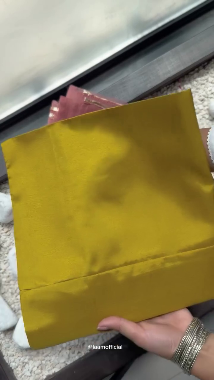 Printed Polyester Round Neck Women's Tops - Image 7