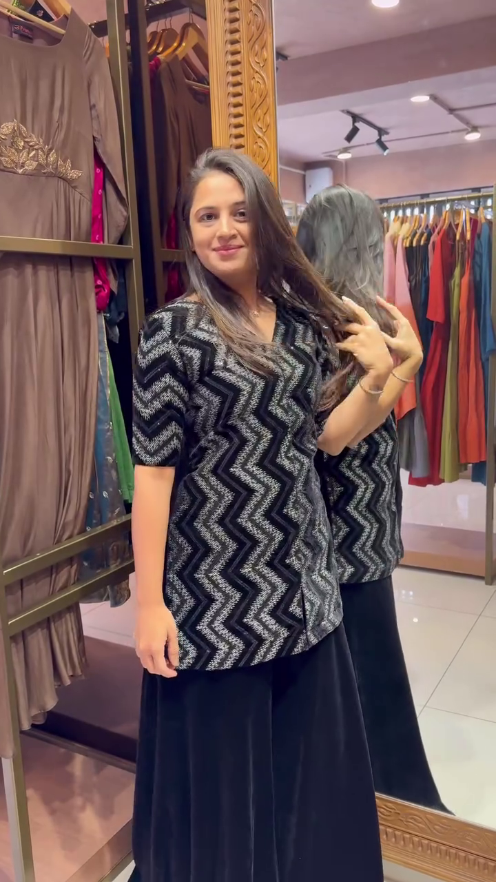 Black Printed Round Neck Top Jacket With Flared Palazzos Ethnic Co-Ords - Image 3