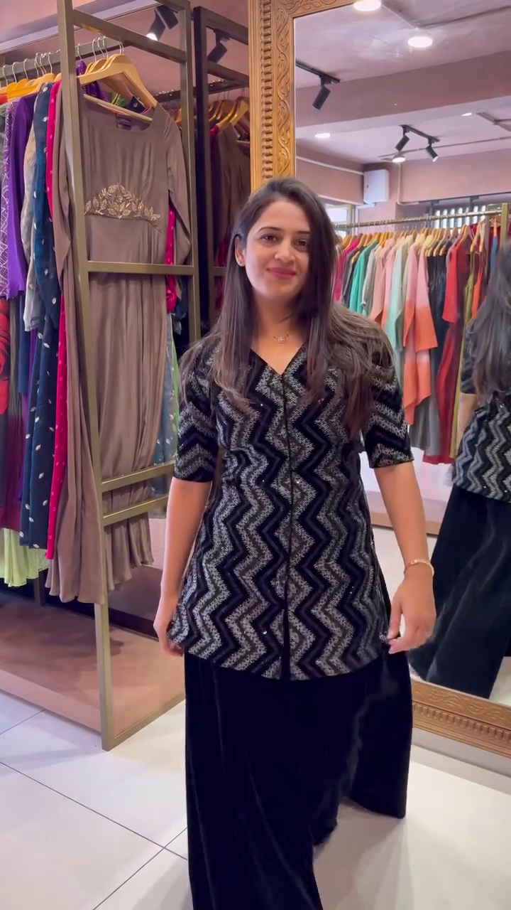 Black Printed Round Neck Top Jacket With Flared Palazzos Ethnic Co-Ords - Image 2