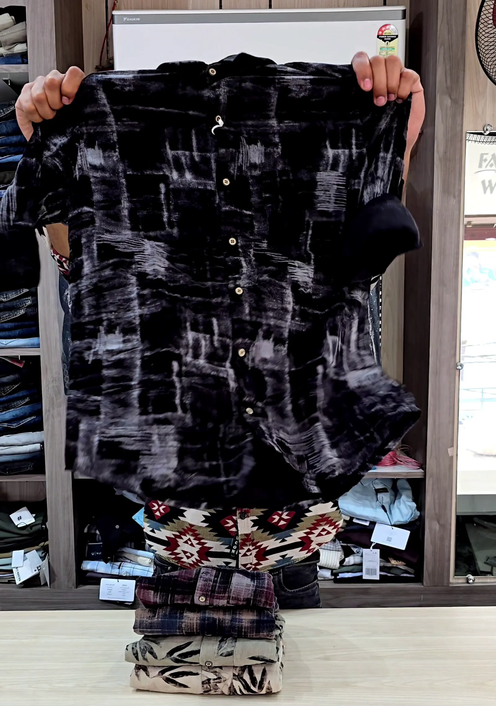 Boxy Fit Tie-Dye Printed Lyocell Shirt for Men - Image 2