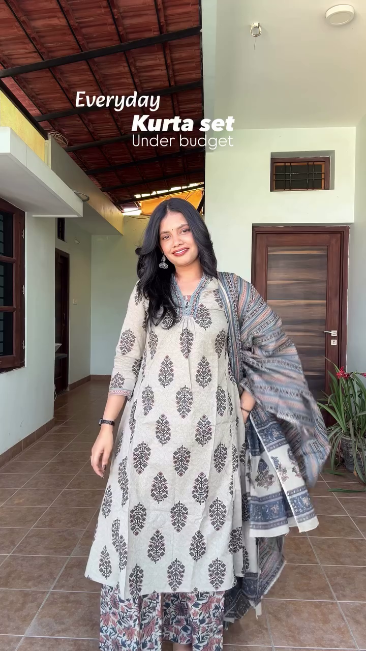 Women’s Long Printed Kurta Set - Image 2