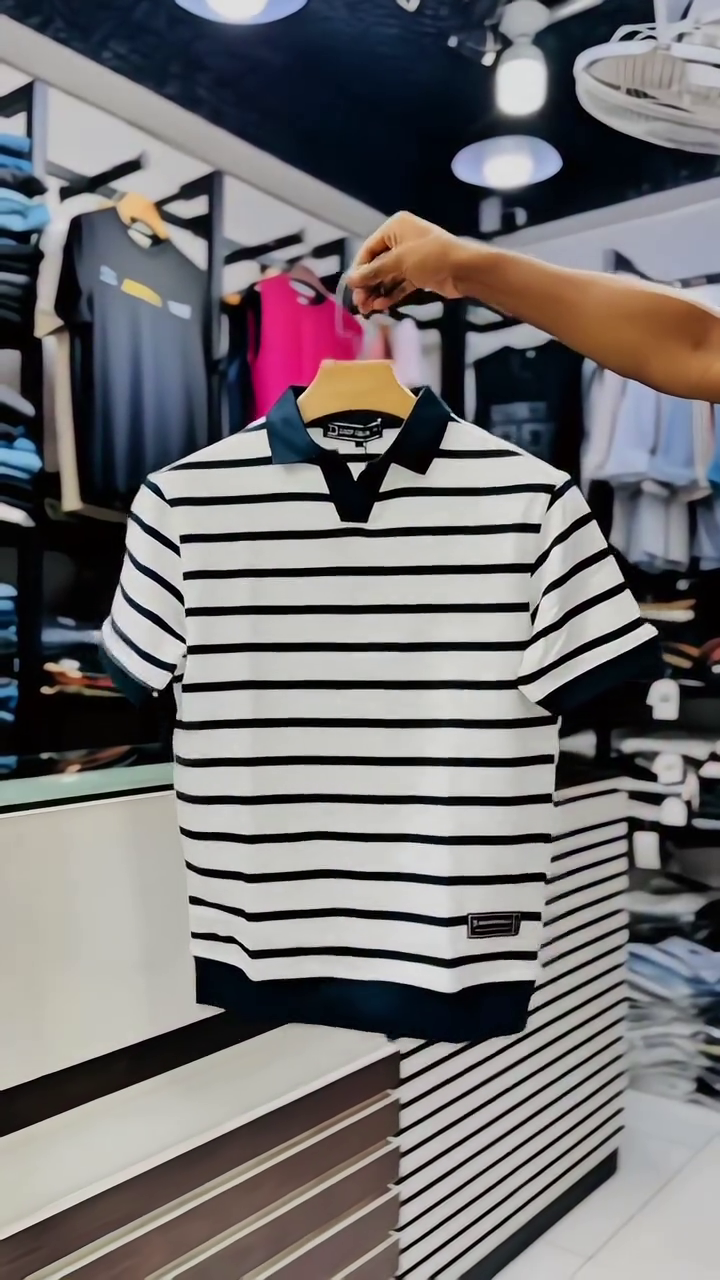 Men’s Half-Sleeve Collared T-Shirts: