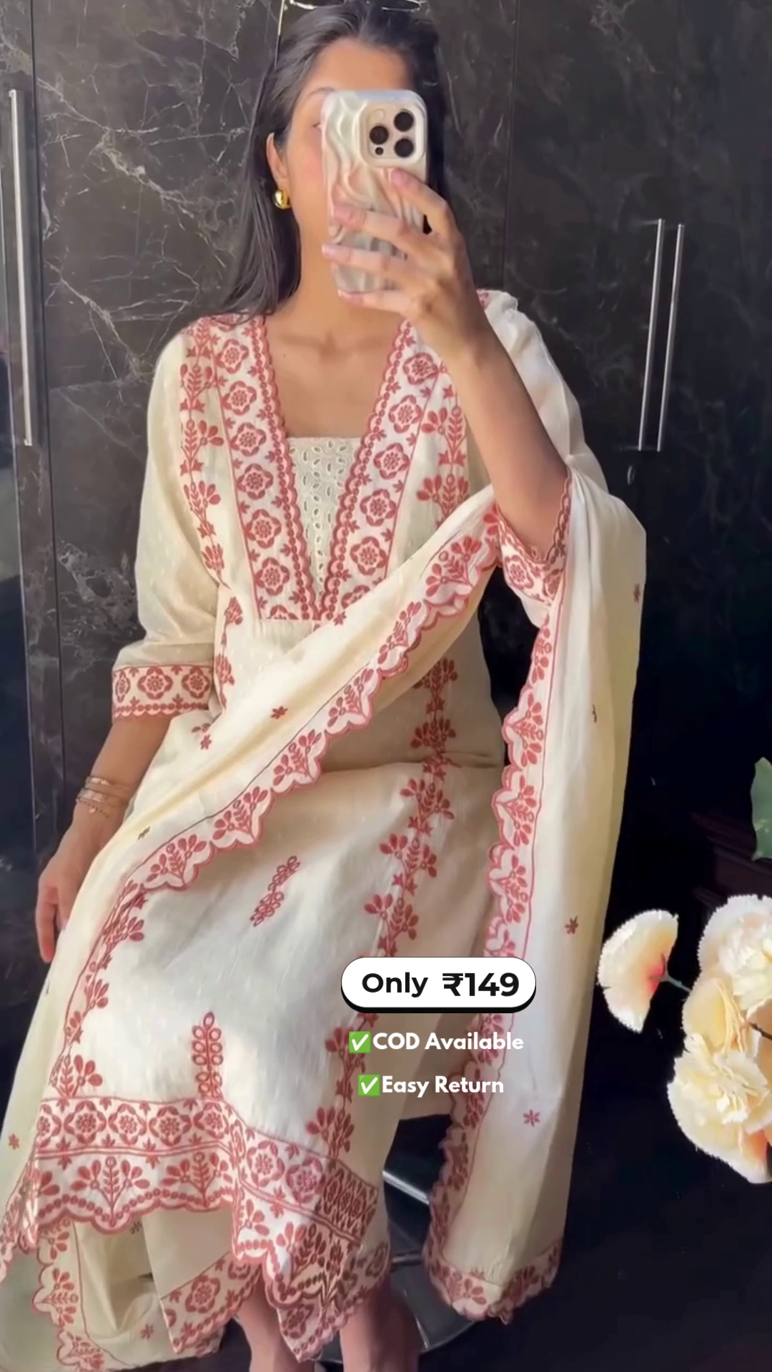 Women's Chikankari Kurti with Embroidery Work - Image 2