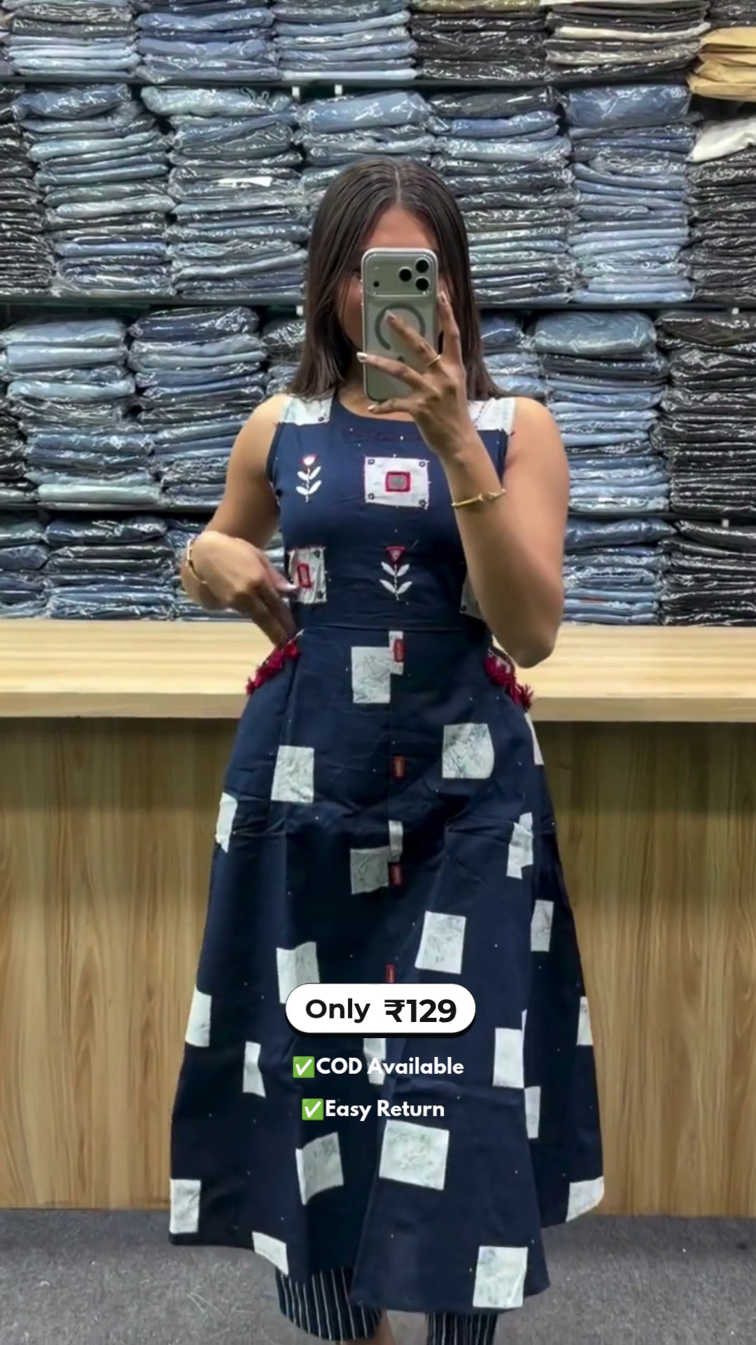 Stylish Women’s Sleeveless Kurta Set with Pocket