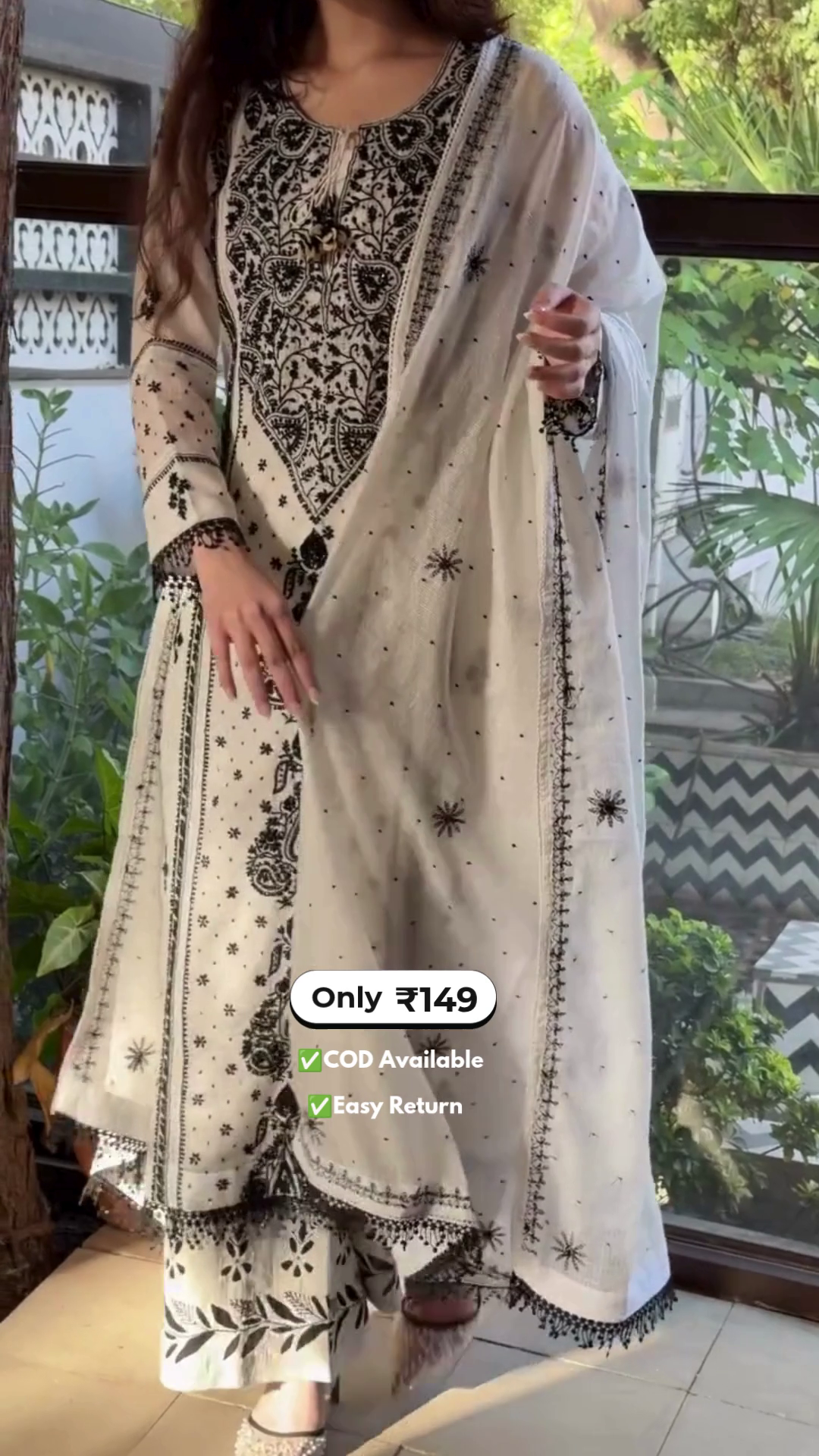 Women’s Chikankari Kurta Set - Image 3